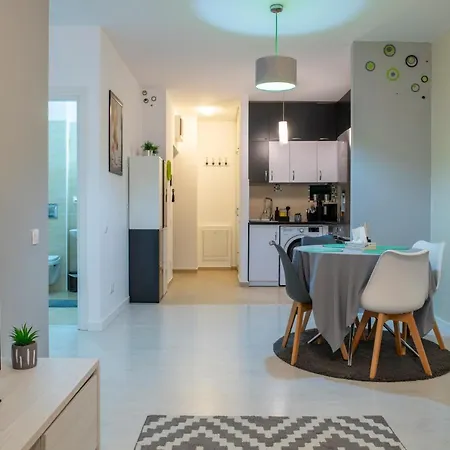 Gvitown Central Apartament Bukareszt