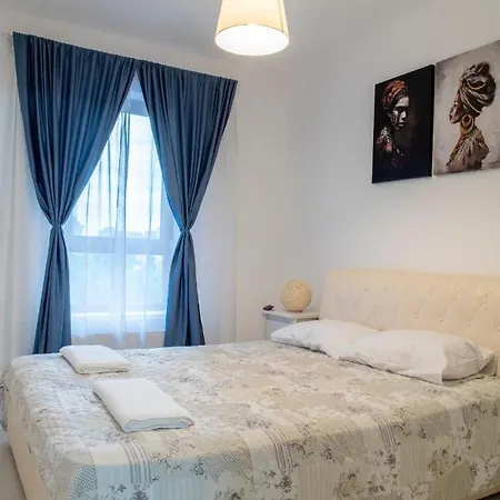 Gvitown Central * Bucarest