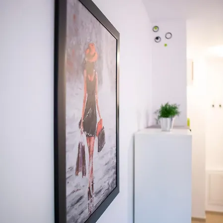 Gvitown Central * Bucarest